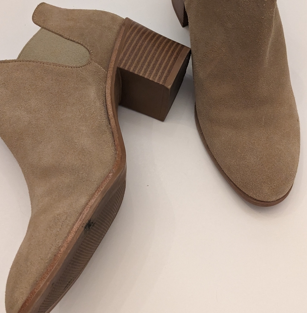 Zara suede ankle boots 7